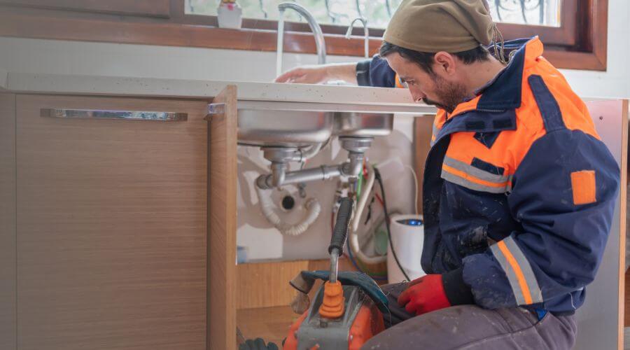 Local water heater installation in Oark, AR